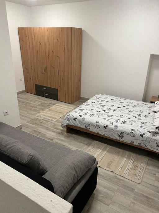 Apartman Kastel Kastela Bagian luar foto