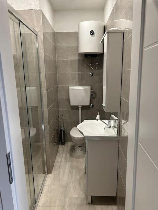Apartman Kastel Kastela Bagian luar foto