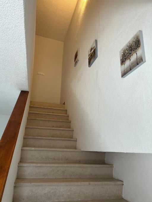 Apartman Kastel Kastela Bagian luar foto