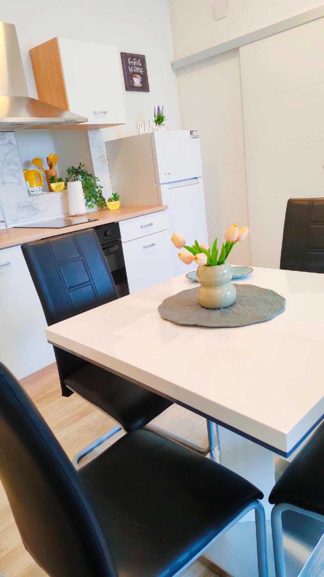 Apartman Kastel Kastela Bagian luar foto